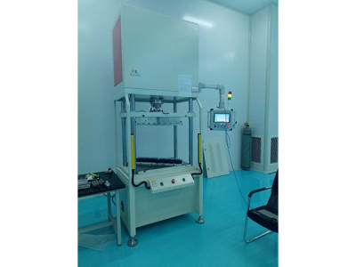  直立伺服装堆机