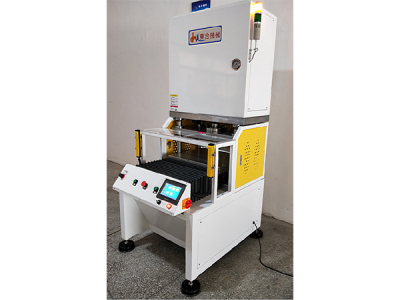  裁切机（边框、碳纸、CCM膜）